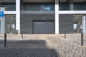 Benfica Prime Terrace II by Homing