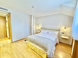 Hotel Diró