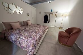 Casta Diva Luxury Apartments