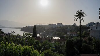 Quena Hotel
