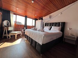 Quena Hotel