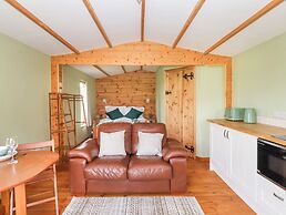 Maple Tree Lodge
