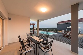 Luxury Escape With Swimming Pool & Modern Design