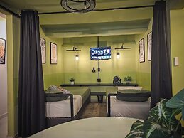 Casa Arbol