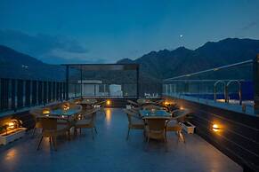Perfectstayz Laxmi Heritage