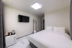 MJ HOTEL JONGNO