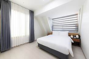 MJ HOTEL JONGNO