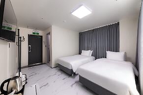 MJ HOTEL JONGNO