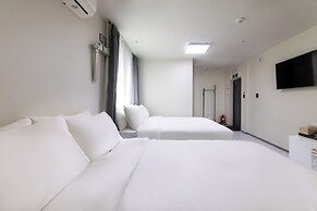 MJ HOTEL JONGNO