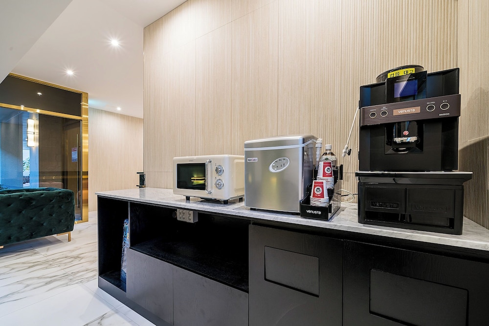 H Avenue hotel jungkwan