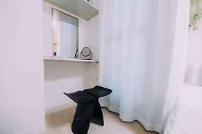 Minimalist Loft 1002