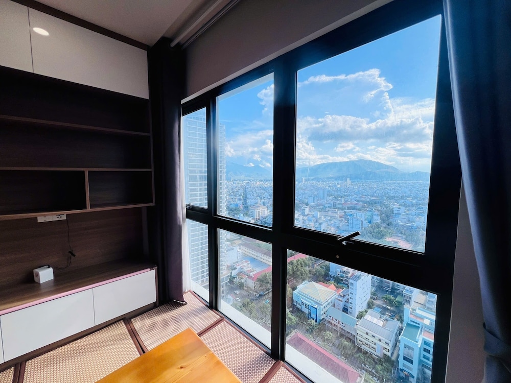 OceanSky Suites - Gold Coast Tower