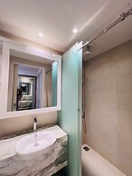 OceanSky Suites - Gold Coast Tower