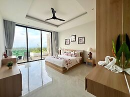 Michel Tropical Seaview Pool Villas