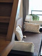 The Coverpage Boutique Stays