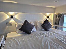 The Coverpage Boutique Stays
