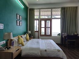 The Coverpage Boutique Stays