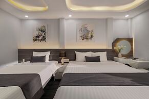 SOL Center Hotel