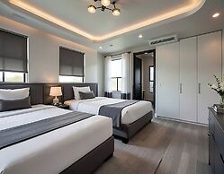 SOL Center Hotel