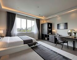 SOL Center Hotel