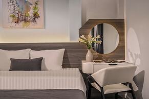 SOL Center Hotel