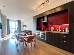 Chic Urban Gateway in Toronto