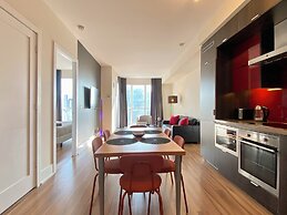 Chic Urban Gateway in Toronto