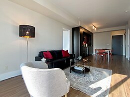 Chic Urban Gateway in Toronto