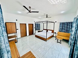 Krishna Farm House And Resort