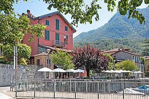 Il Porticciolo Lake Front