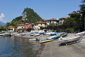 Il Porticciolo Lake Front