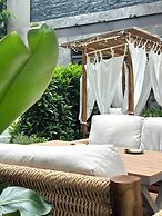 Ayata Hotel