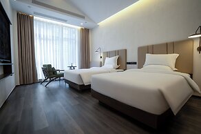 Ayata Hotel