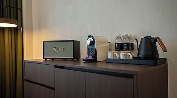 Ayata Hotel