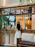 Ayata Hotel
