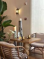 Ayata Hotel