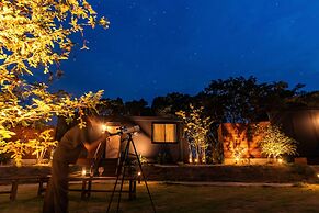 amarancia cottage hugging nature house