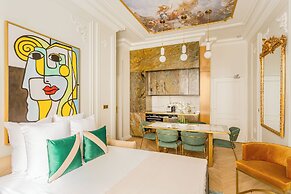 Merveil Luxury Suites - Opera - Volney I-II