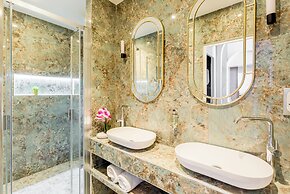 Merveil Luxury Suites - Opera - Volney I-II