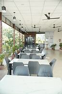Hotel Bindram Palace