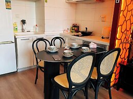 Beijing Furnished Apt with Queen bed