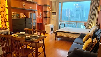Beijing Furnished Apt with Queen bed