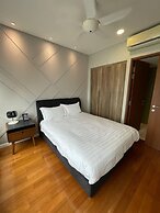 Sky Suites KLCC by Easy Nap
