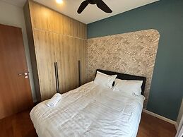 Sky Suites KLCC by Easy Nap