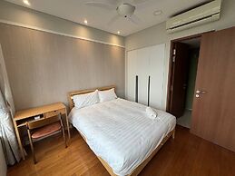 Sky Suites KLCC by Easy Nap