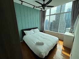 Sky Suites KLCC by Easy Nap