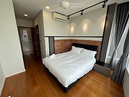 Sky Suites KLCC by Easy Nap