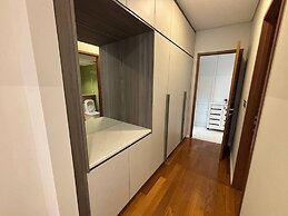 Sky Suites KLCC by Easy Nap