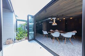 awaJ Beach Club
