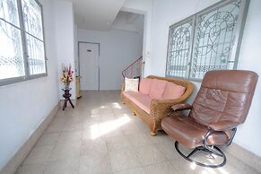 Mitr Inn Hua Hin Beach